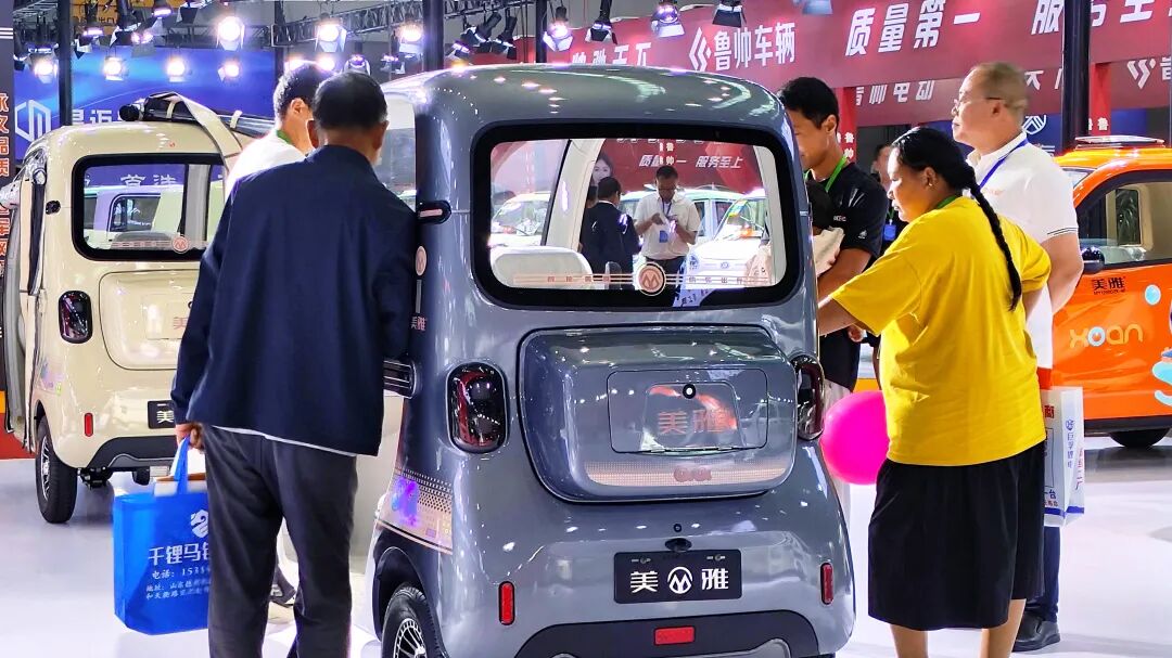 美雅闪耀中原国标三轮连展连捷