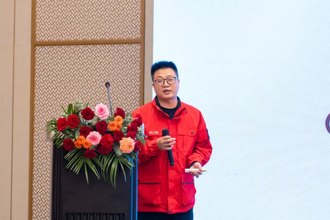 高燃开局一路豹闪2024五星钻豹开年启动大会盛大召开