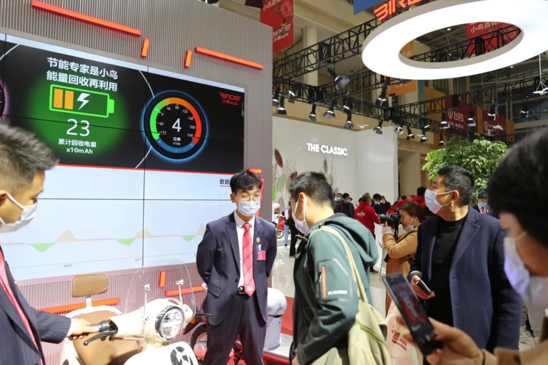 国家发明专利光环又罩小鸟