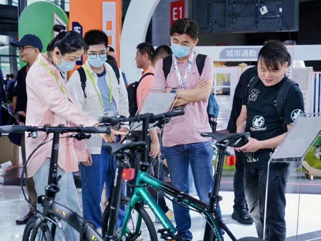 DAHON大行闪耀2025中国展快车道创新力量世界瞩目