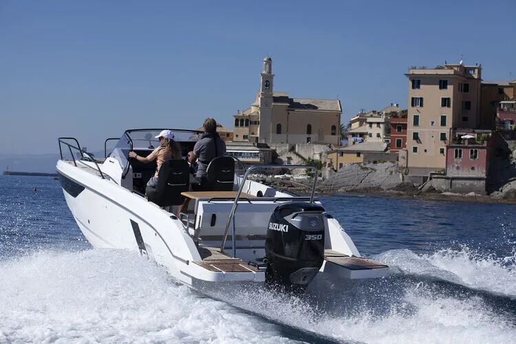 [2024-04-03]铃木船外机在第二十七届国际船艇展大放异彩全新产品引领休闲出航新时代