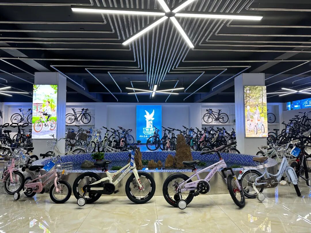 [2025-03-16]飞鸽唱响徽风皖韵2025年新品发布订货会第三站在合肥顺利召开