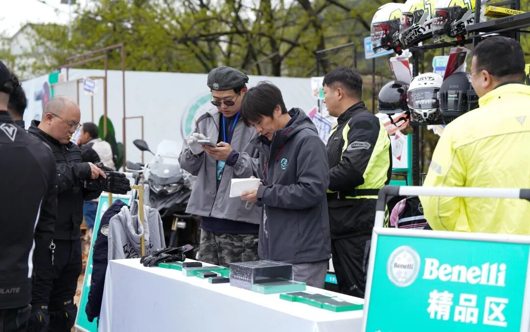 一图回顾2025皖美天柱山车友盛典