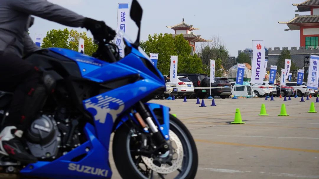 [2024-08-27]铃木GSX8R济南上市试乘会