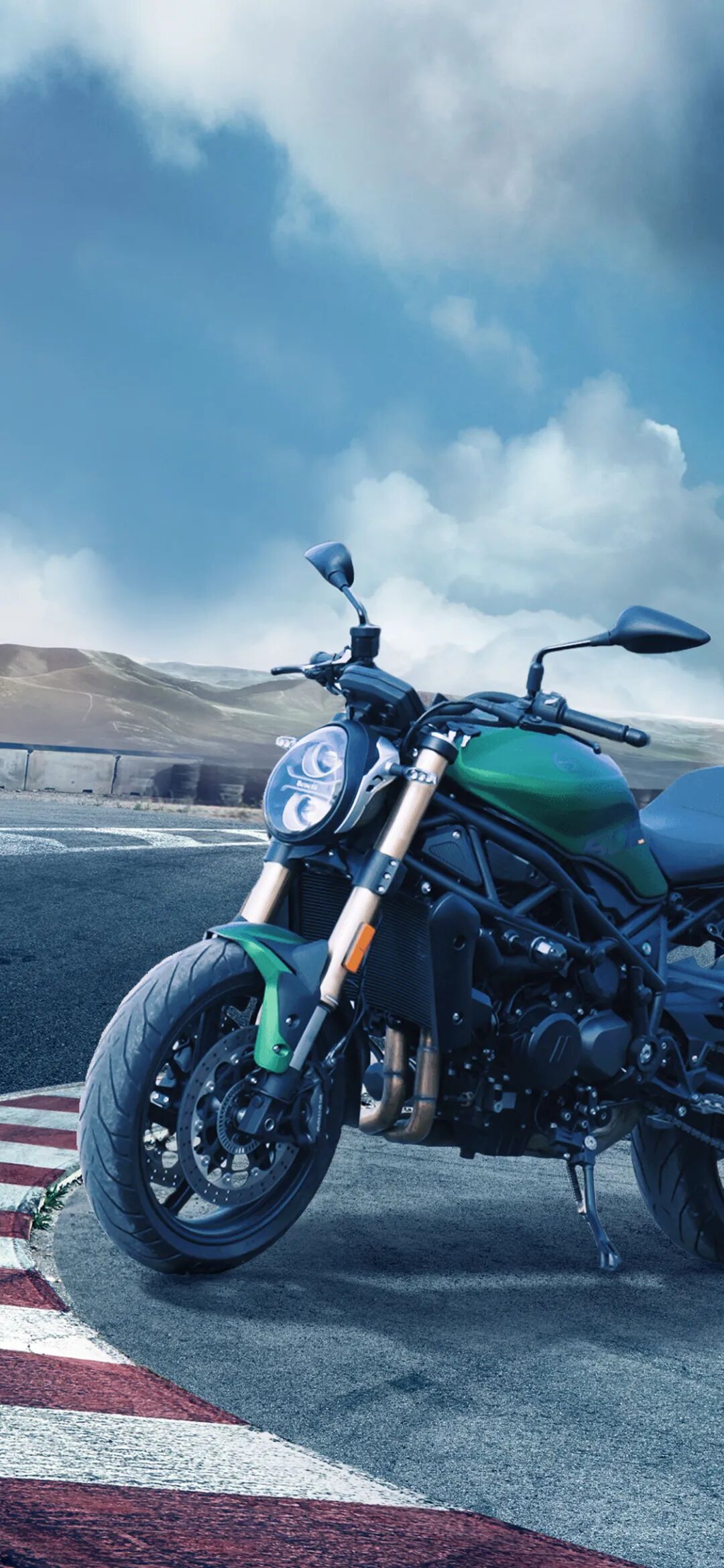 [2024-09-03]9月壁纸902s百匹马力天生强者