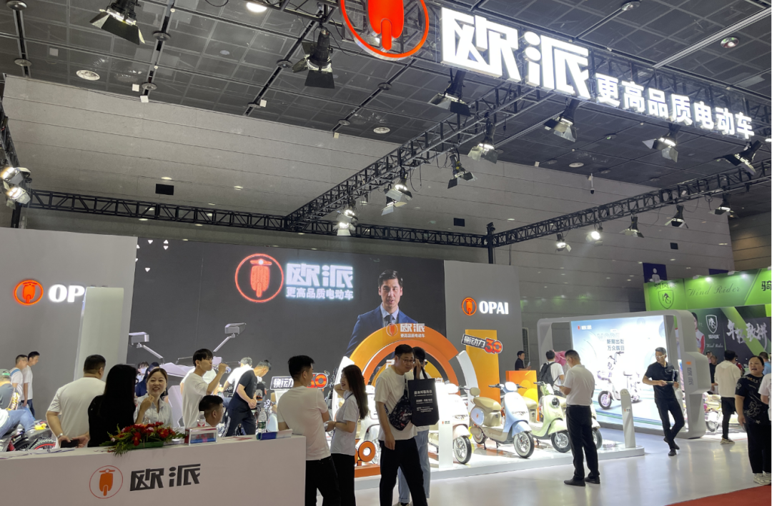 2025蛇我其谁欧派全力奔赴巅峰