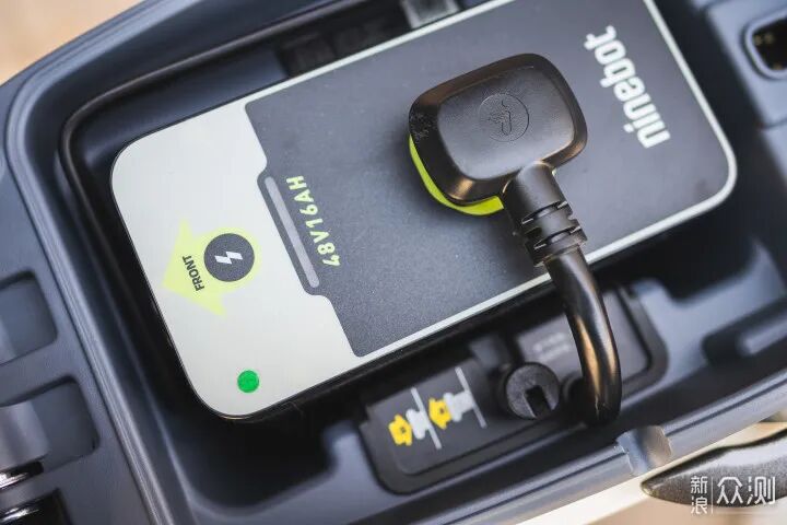 九号电动车C40用智能颠覆你对电动车的认知