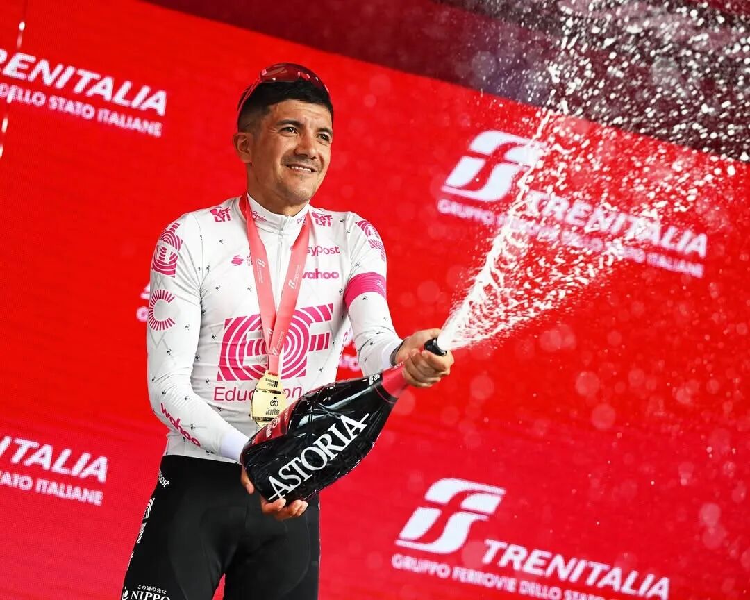 掌控全场卡拉帕兹单飞赢得2025环意S11赛段冠军