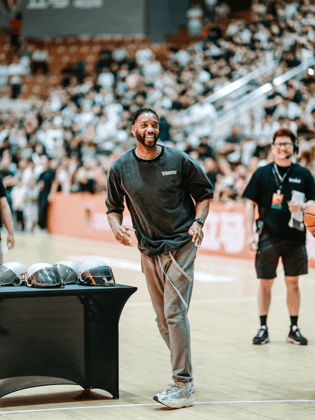 [2025-08-09]立马麦迪中国行热度狂飙NBA巨星麦迪盛赞立马无人驾驶黑科技