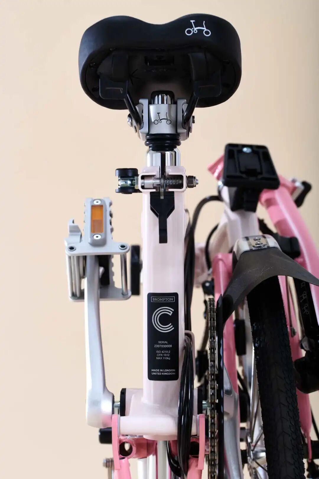 [2024-02-29]BROMPTON推出限定樱花粉骑它去赏花