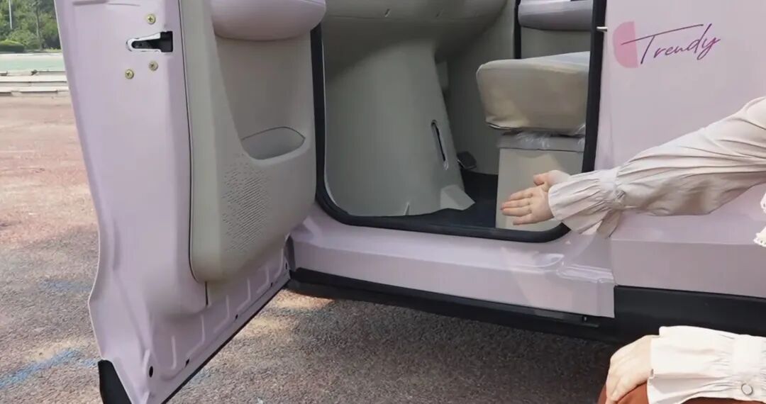 高颜值大空间更安全海宝巧可全自研篷车让宝妈出行更优雅