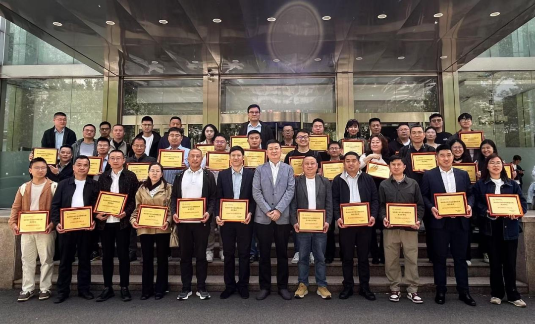 五星钻豹跻身行业自律联合体新国标时代下的战略卡位与行业话语权争夺