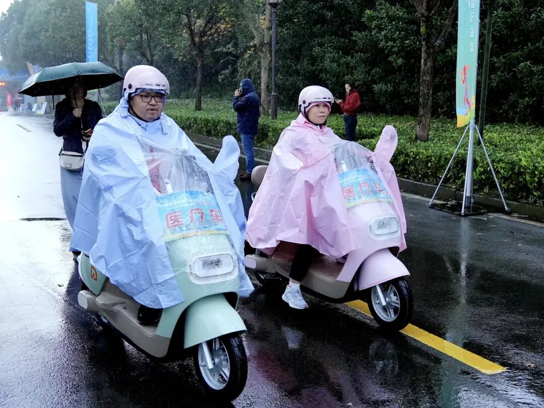 疯狂打call你骑的绿驹去跑马拉松啦