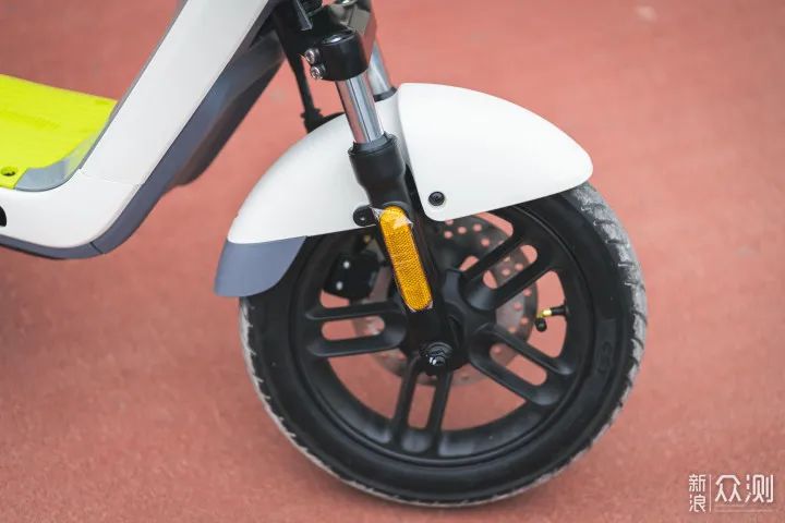 九号电动车C40用智能颠覆你对电动车的认知