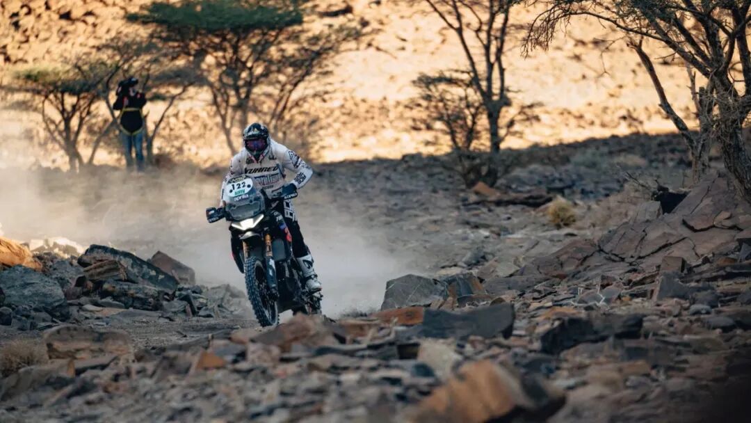 [2024-01-13]非洲生态赛进入后半段两辆Tuareg皆成为比赛焦点