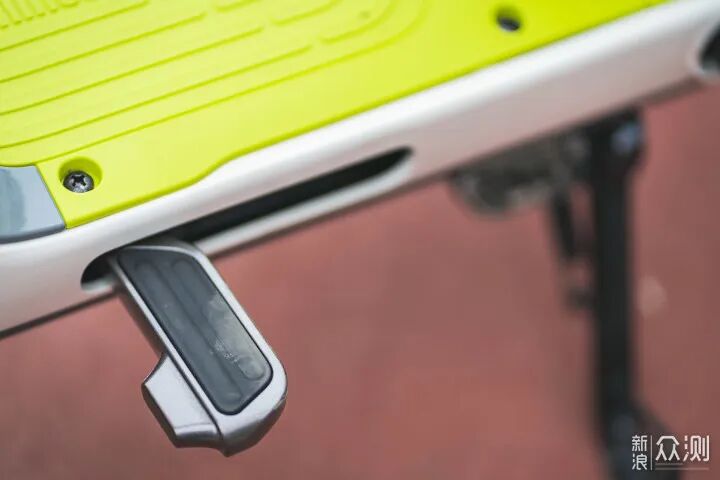 九号电动车C40用智能颠覆你对电动车的认知