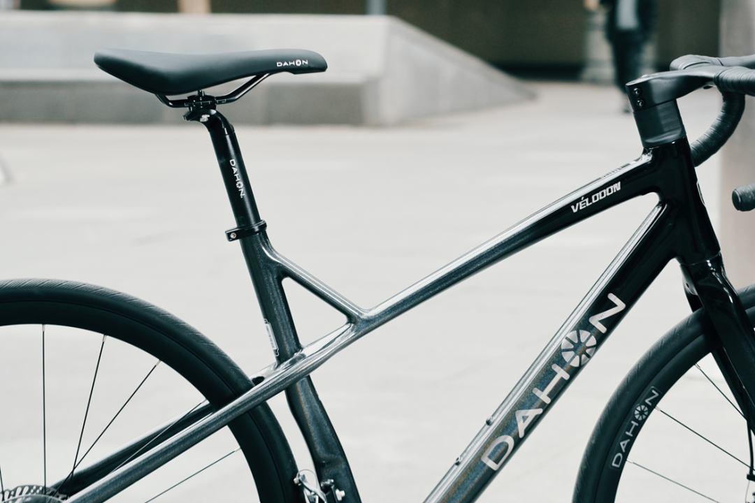 强势进军公路车领域DAHON大行700C公路车VélodonA4评测