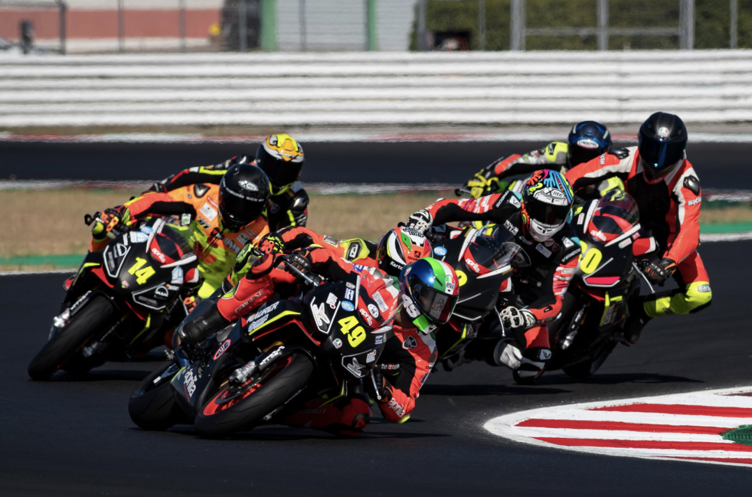 [2023-06-16]让梦想照进现实ApriliaRS660Trofeo改装套件