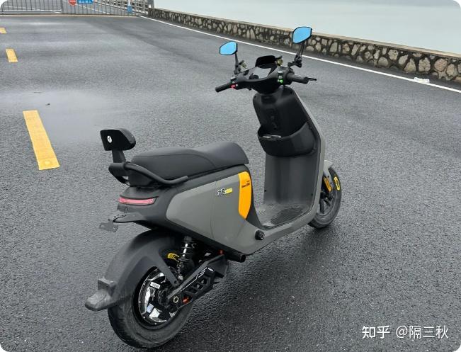 2025电动车推荐选购 9月更新（新国标）雅迪，爱玛，台铃，九号，小牛等品牌推荐，锂电池和铅酸电池怎么选