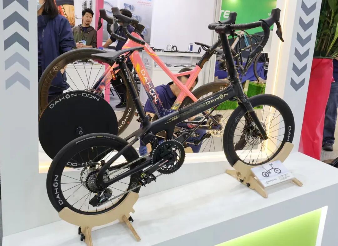 DAHON大行亮相台北国际自行车展快车道技术闪耀全球