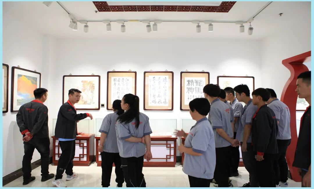 小鸟十八绽芳华