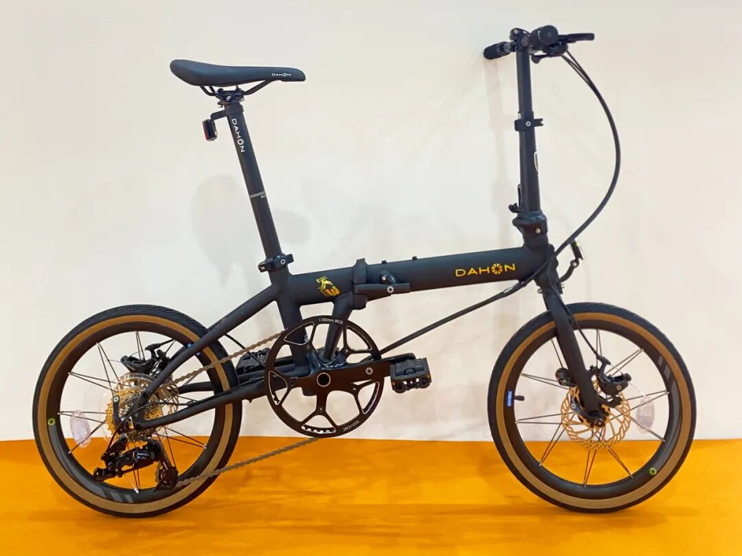 DAHON大行亮相2024浙江展快车道技术引领卓越未来