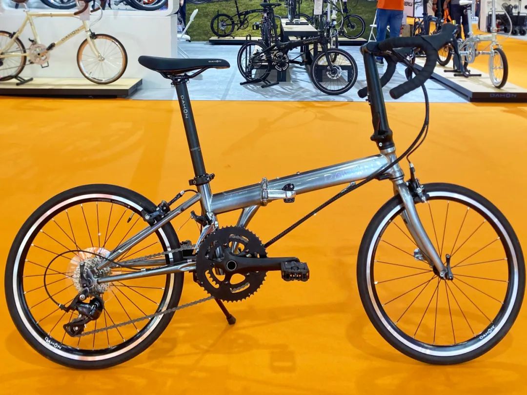 DAHON大行亮相2024浙江展快车道技术引领卓越未来