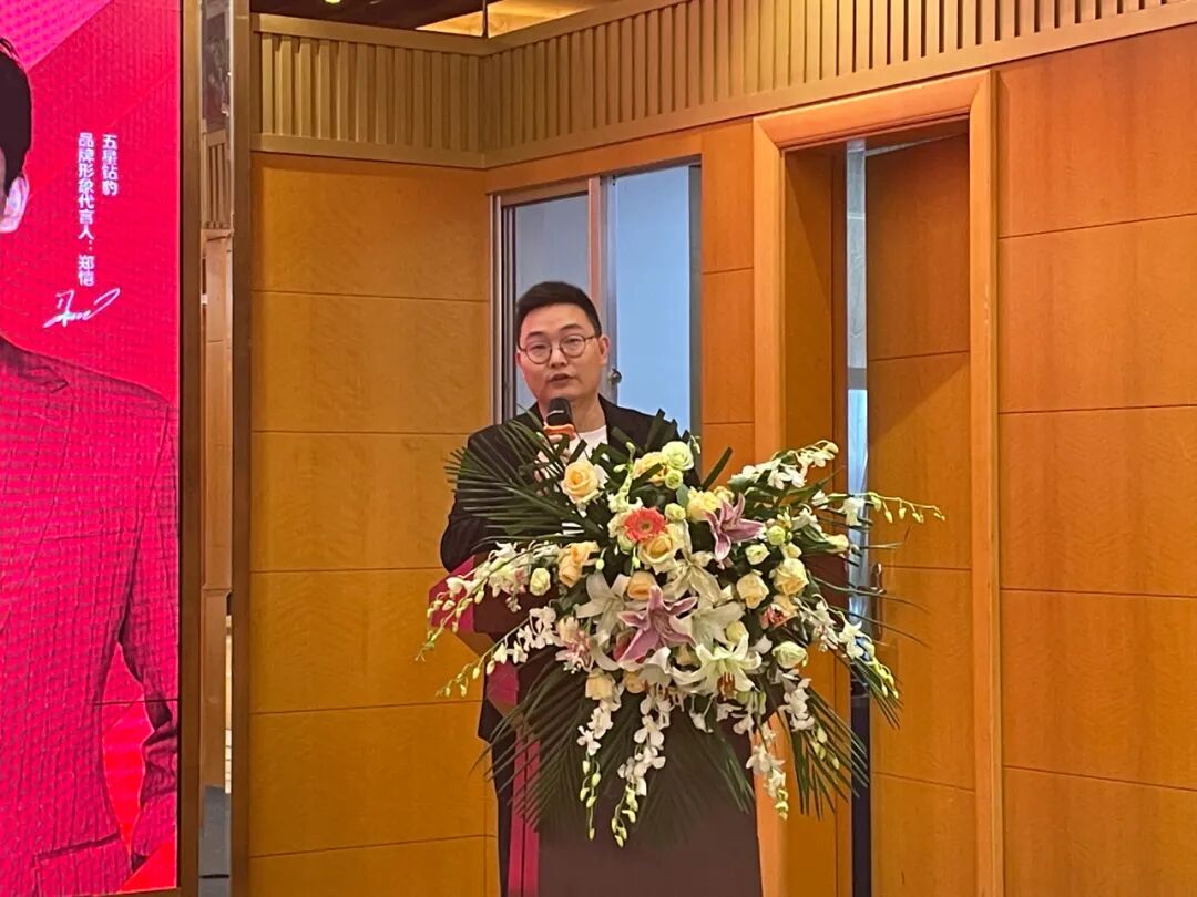 奋战60天完胜四季度五星钻豹召开台州市场动员大会冲刺200万持续领跑换购市场