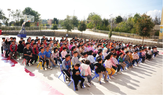 大美小鸟七彩云南温暖行