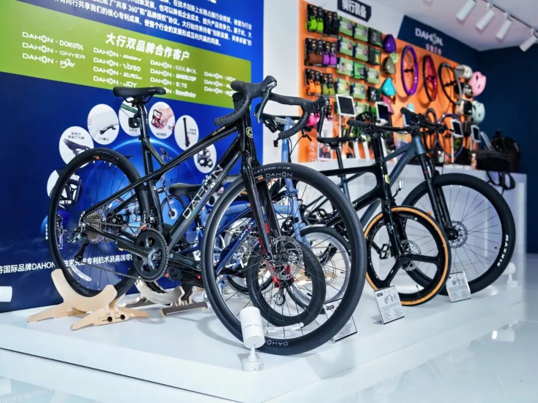 DAHON大行闪耀2025中国展快车道创新力量世界瞩目