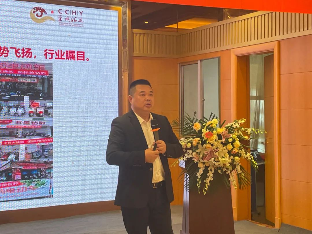 奋战60天完胜四季度五星钻豹召开台州市场动员大会冲刺200万持续领跑换购市场