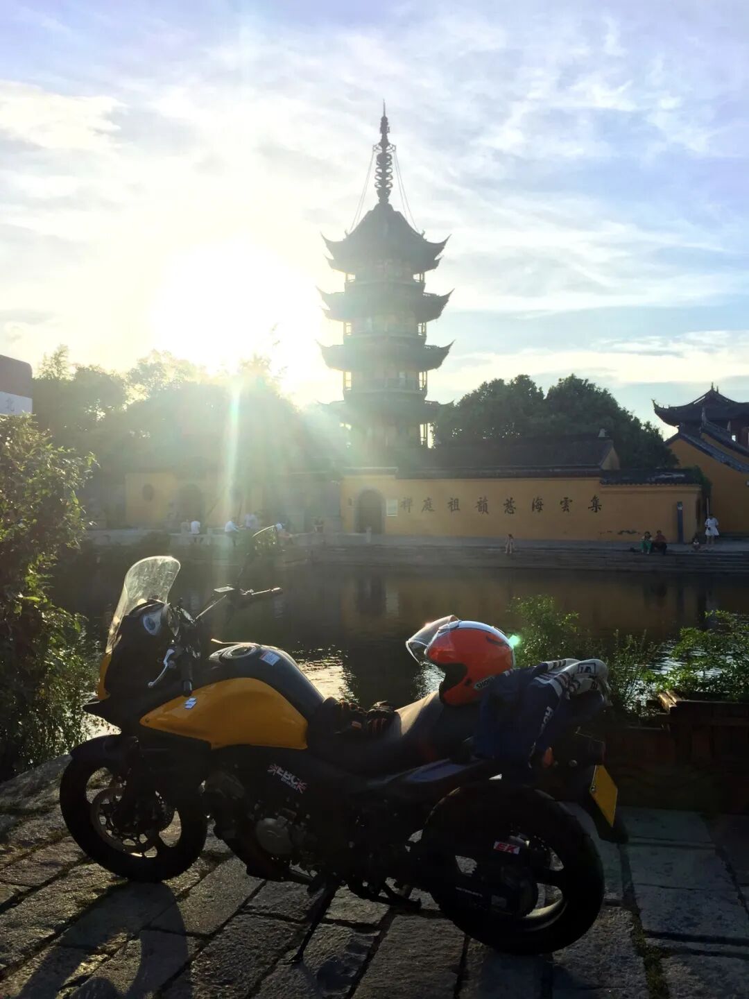 [2024-05-15]铃木骑迹Vol2纵享VSTROM650带来的愉悦之美