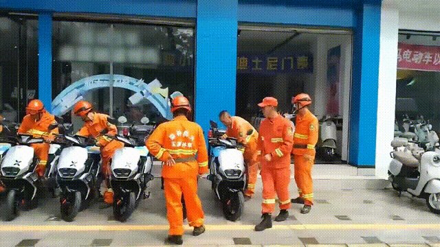 cool帅飒守松亮相