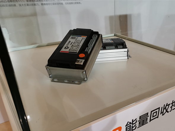 一次充电多跑一半，雅迪冠能系列上市，续航长达122km