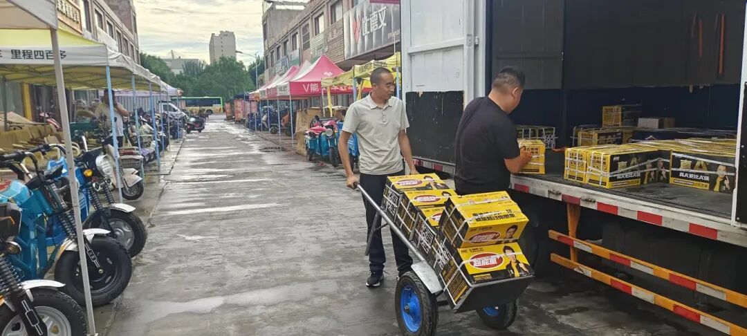 标杆代理商甘肃张掖代理严青山始终坚持营销之道决胜终端渠道为王