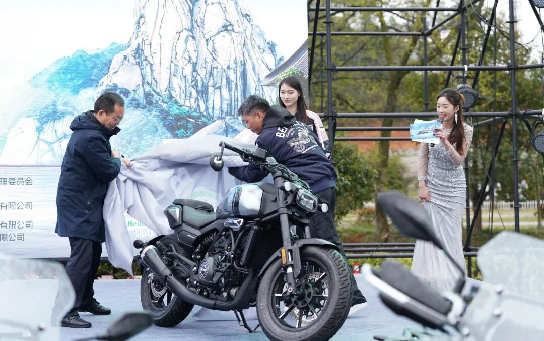 一图回顾2025皖美天柱山车友盛典