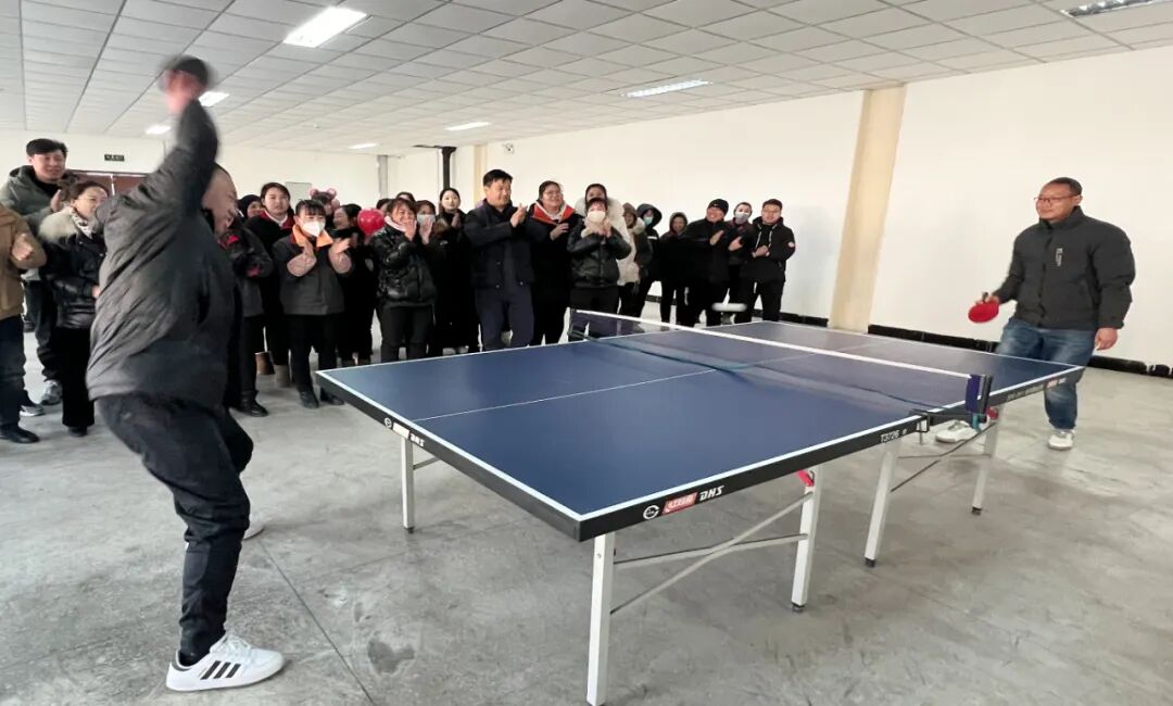 精彩贺厂庆欢喜迎新年