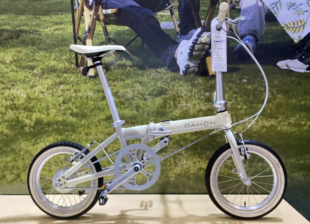 DAHON大行亮相2024浙江展快车道技术引领卓越未来