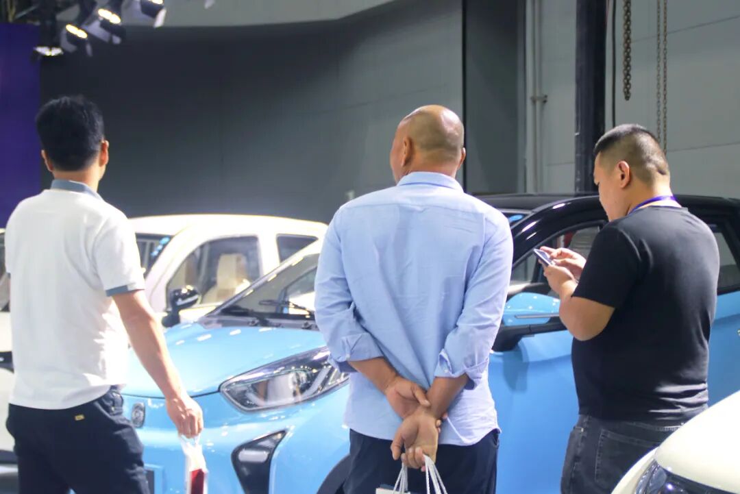 聚势倍增共驭新程福盛隆以更安全的电动篷车定义行业标杆