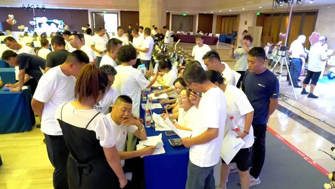 2025蛇我其谁欧派全力奔赴巅峰