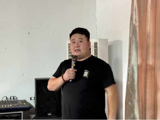 金戈铁马气势宏五星钻豹冲刺四季度召开特战队特训会