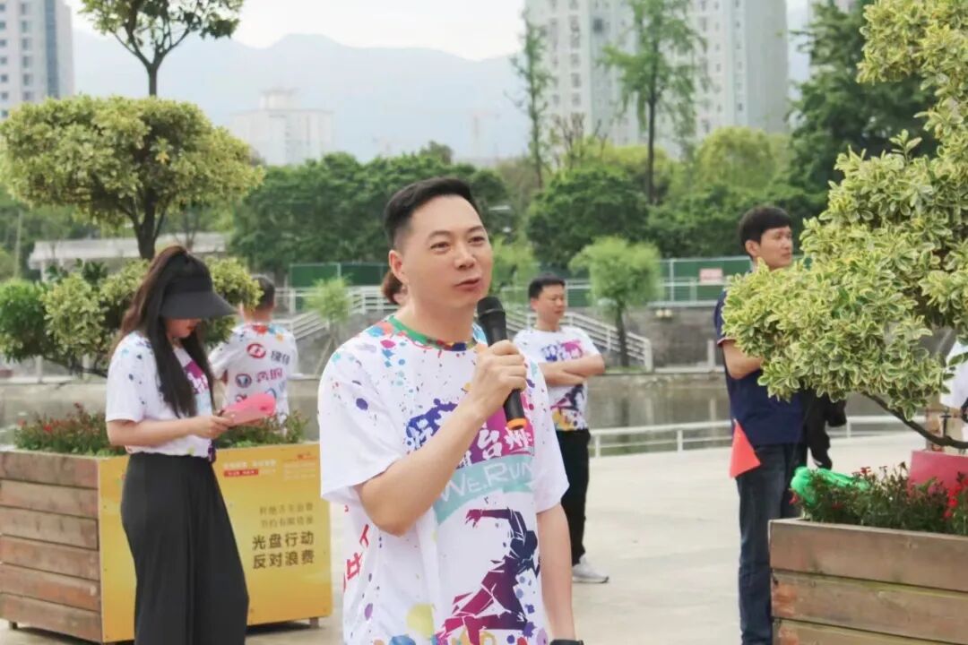 五四特辑为年轻之城贡献产业力量立马出席好产品看台州奋进的力量主题竞走活动