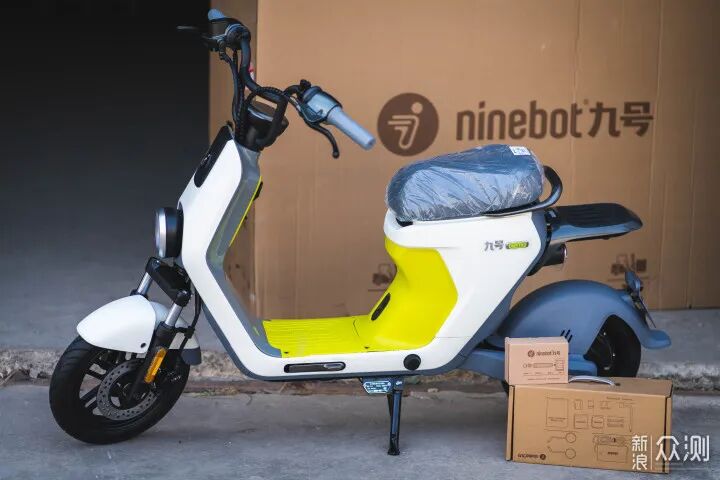 九号电动车C40用智能颠覆你对电动车的认知