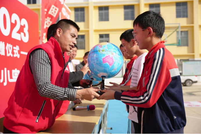 大美小鸟七彩云南温暖行