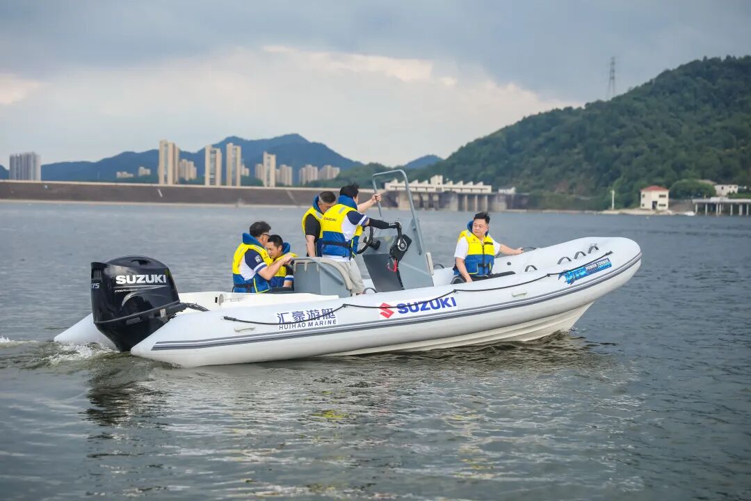 [2025-09-30]助力内陆水域旅游发展2025铃木船外机内陆市场产品试驾推荐会