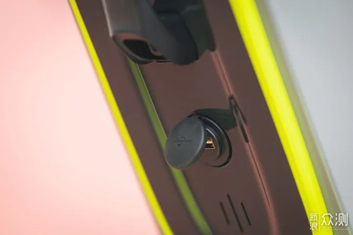 九号电动车C40用智能颠覆你对电动车的认知