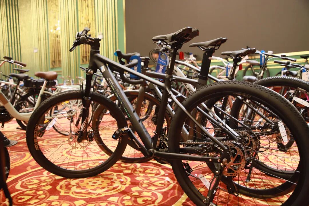 [2025-03-16]飞鸽唱响徽风皖韵2025年新品发布订货会第三站在合肥顺利召开