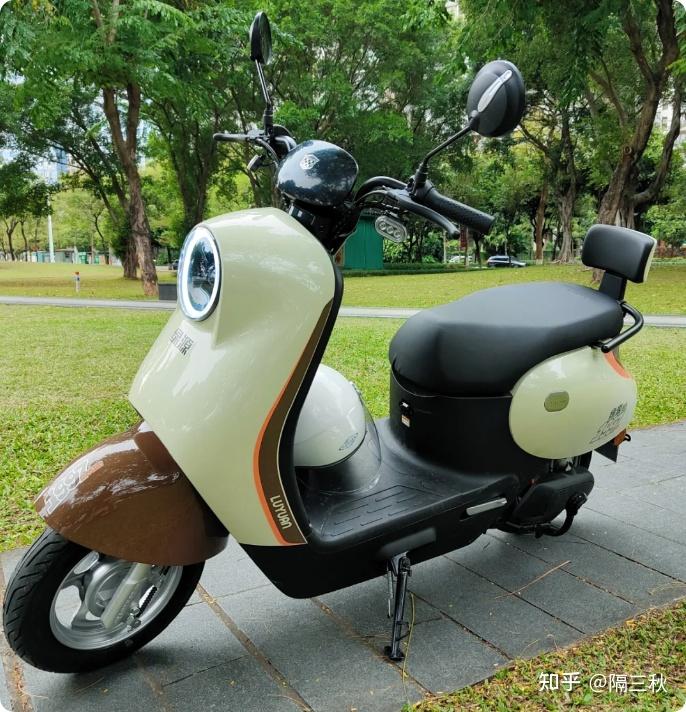 2025电动车推荐（摩托车）选购指南，9月更新 锂电池VS铅酸电池，品牌雅迪、爱玛、台铃推荐/避坑