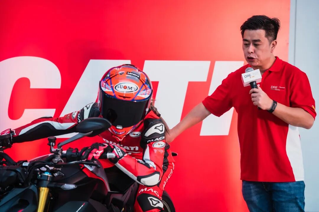 [2024-10-08]与荣耀同行驰骋赛道巅峰