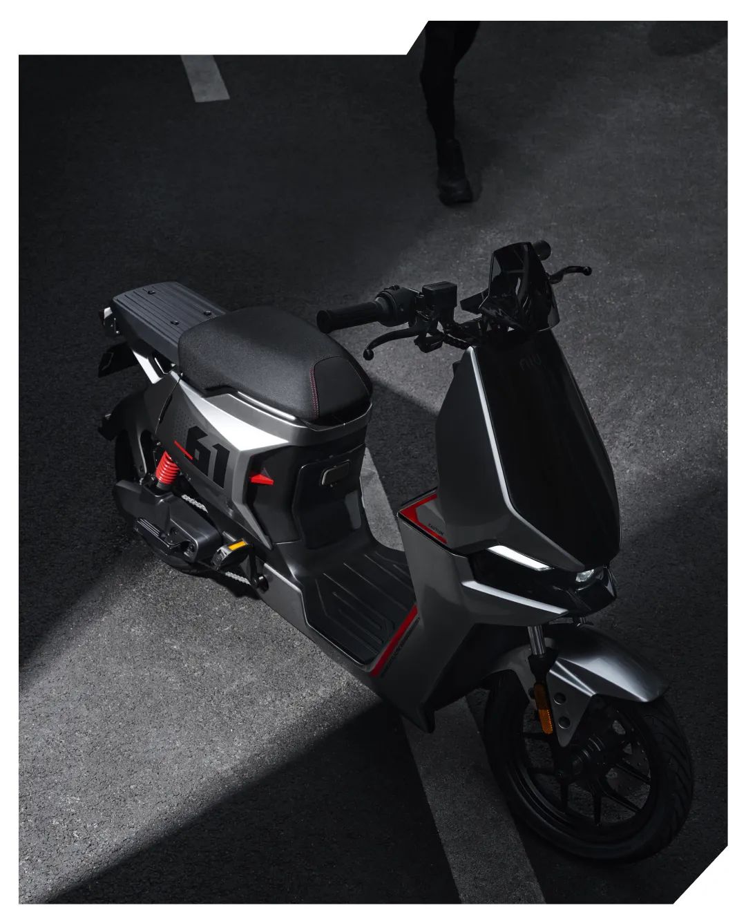 今晚8点F400T新品上市抢首发福利